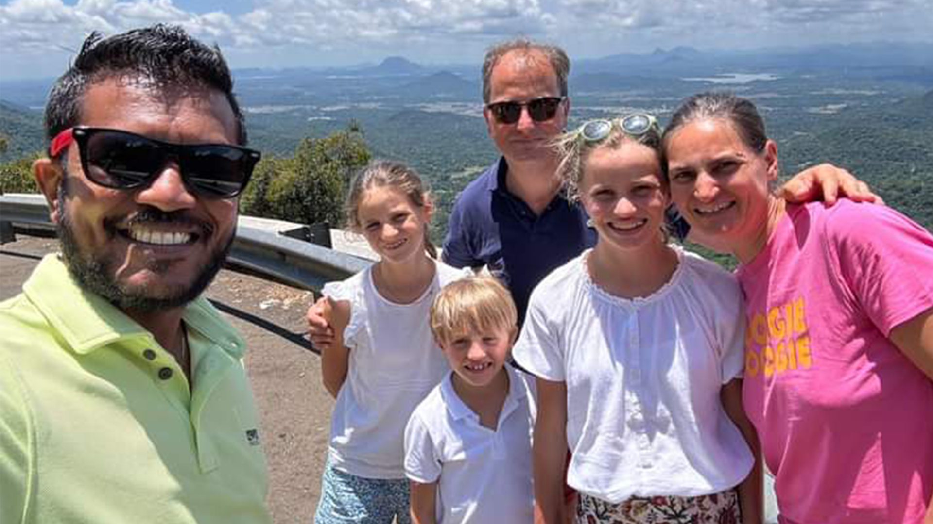 Services untitled 135